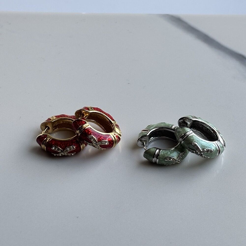 LAUREN G ADAMS Goldtone Epoxy Enamel Huggie Hoop Earring Set of 2 Green & Red